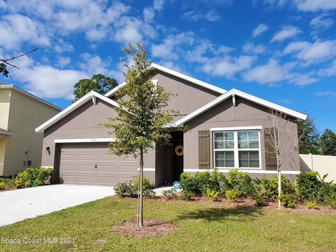 Photo of 630 Forest Trace Circle