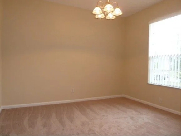 Photo of 1746 NW Jacobin