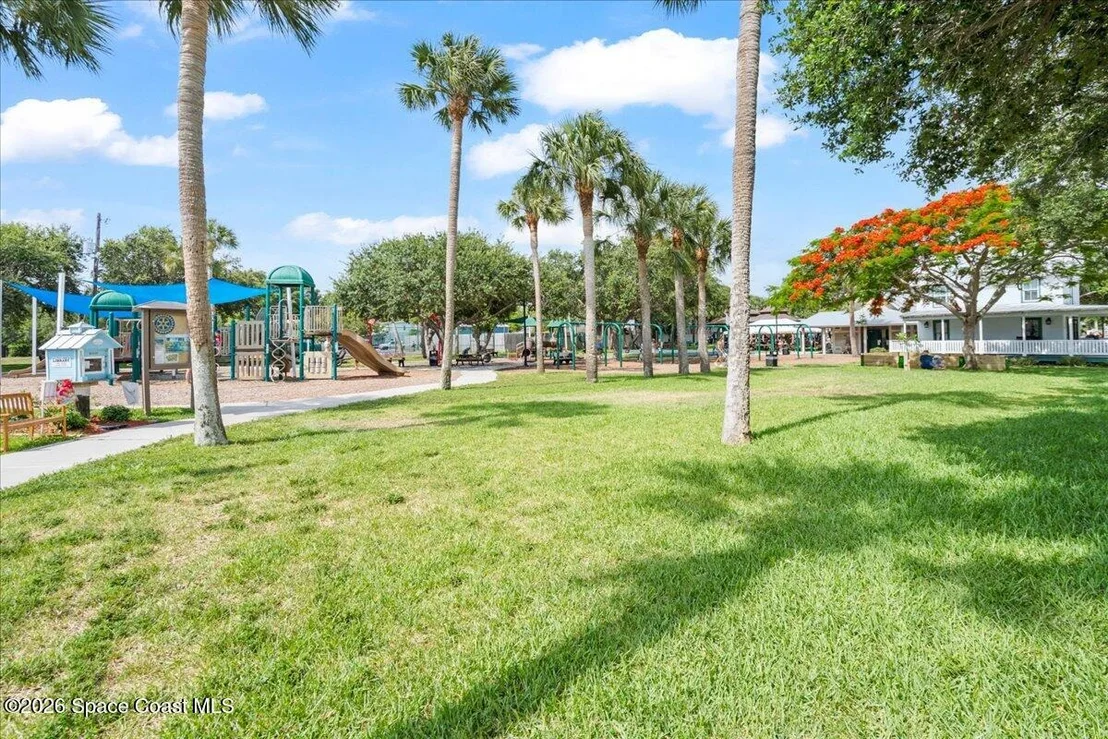 Photo of 333 Cocoa Avenue