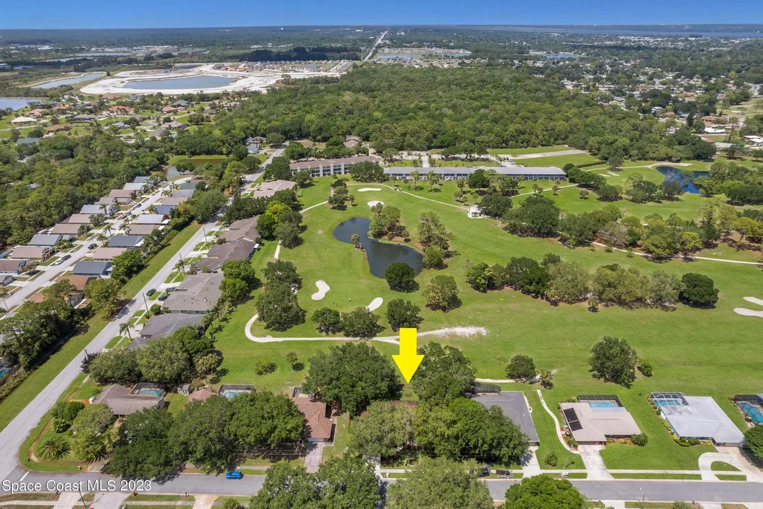Photo of 1124 Fairlawn Drive