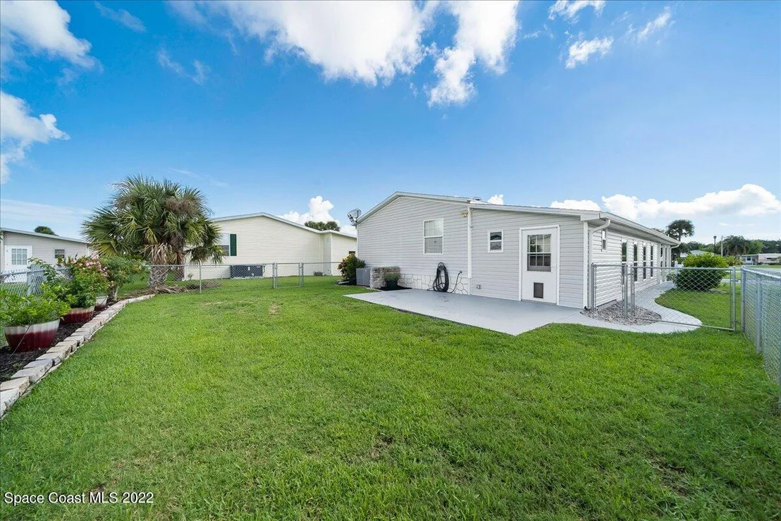 Photo of 1848 Coco Plum Street NE