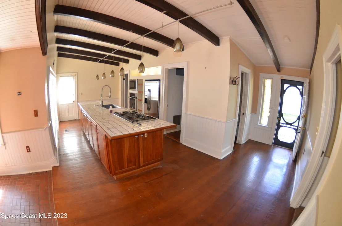 Photo of 1451 Rockledge Drive