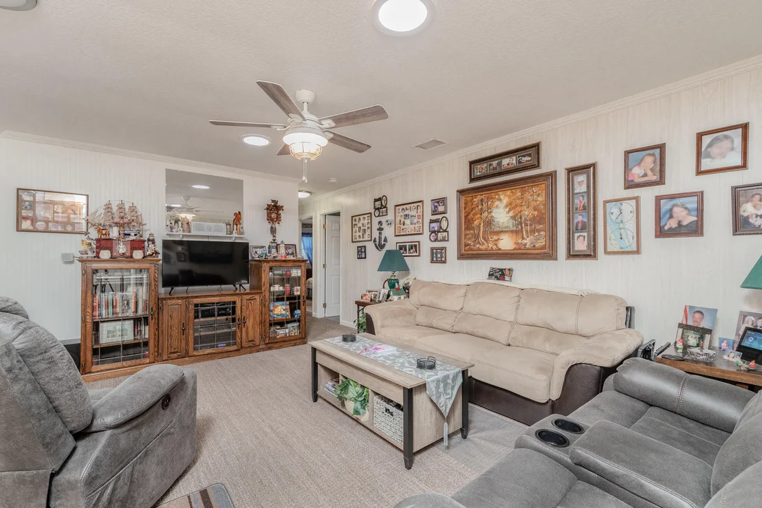Photo of 449 Sparrow Drive