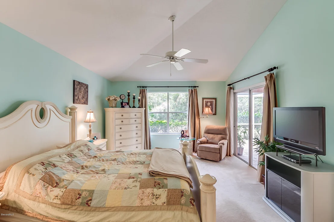 Photo of 969 Somerset Lane