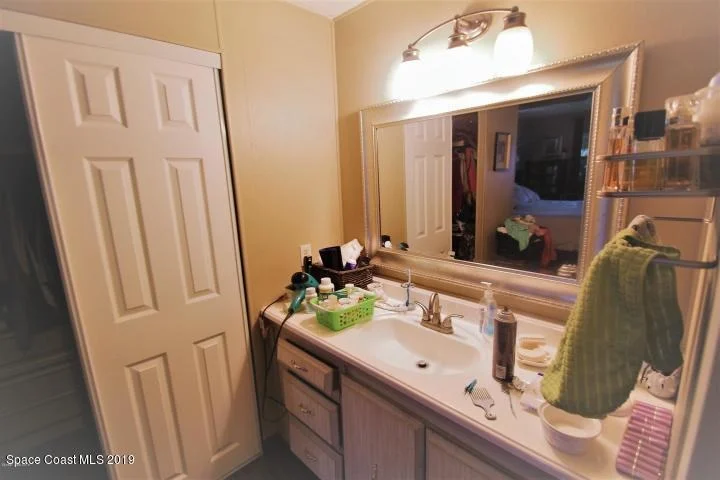 Photo of 521 Marnie Circle
