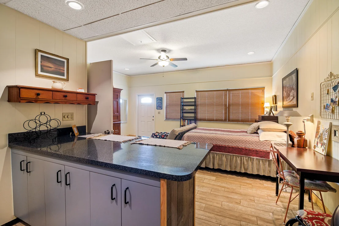 Photo of 211 Broadview Drive