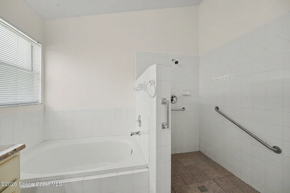 Photo of 2479 Coral Ridge Circle