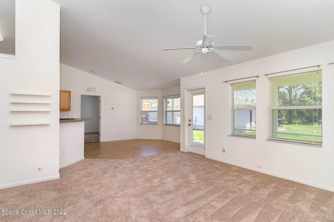 Photo of 2905 Fig Road SE