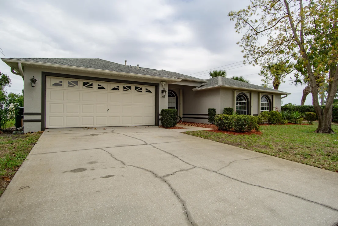 Photo of 1258 Winding Meadows Road