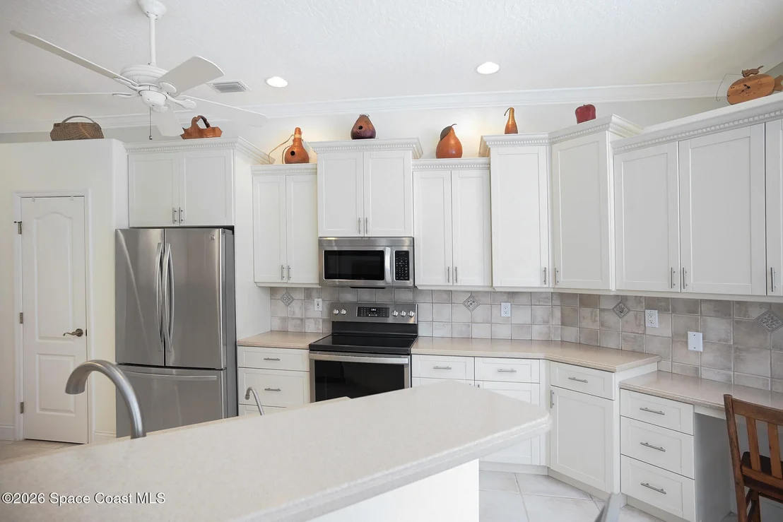 Photo of 120 Bayshore Drive
