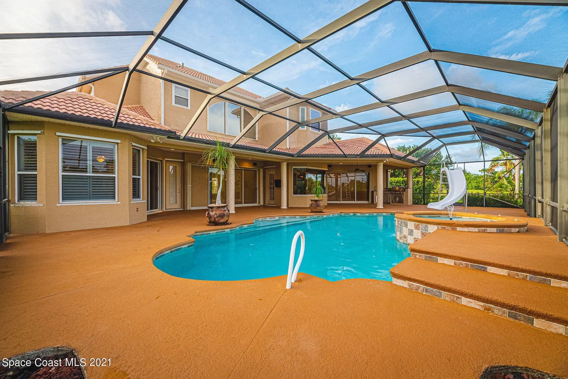 Photo of 8181 Compton Way