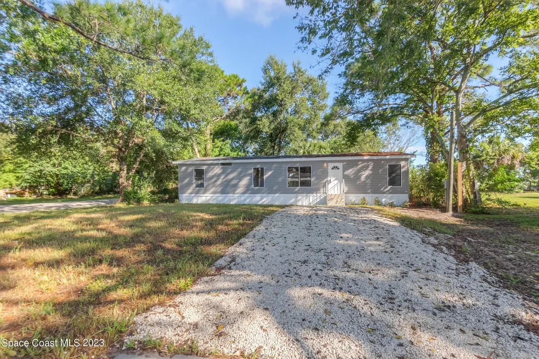 Photo of 332 Spring Street