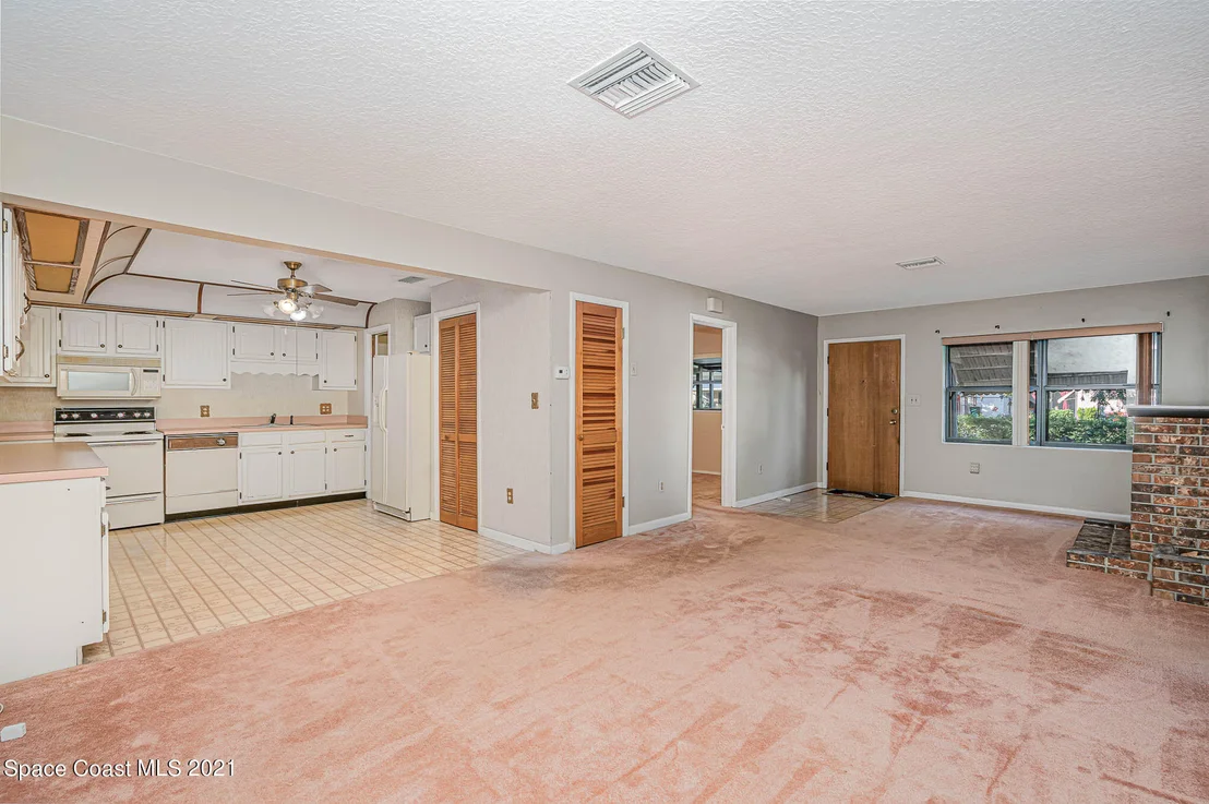 Photo of 2655 Boyd Avenue