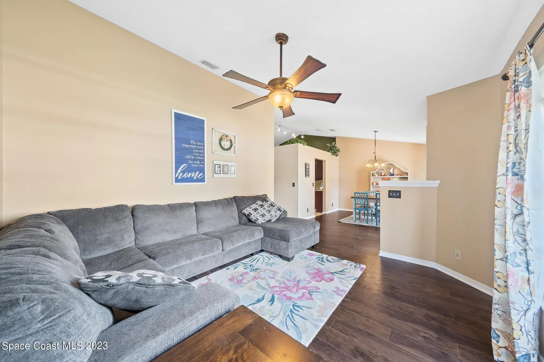 Photo of 917 Pine Baugh Street