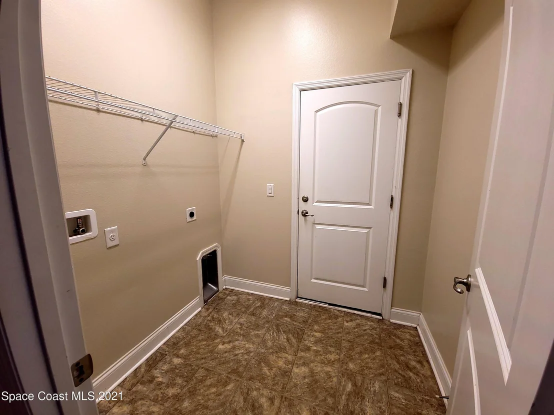 Photo of 722 Coral Trace Boulevard