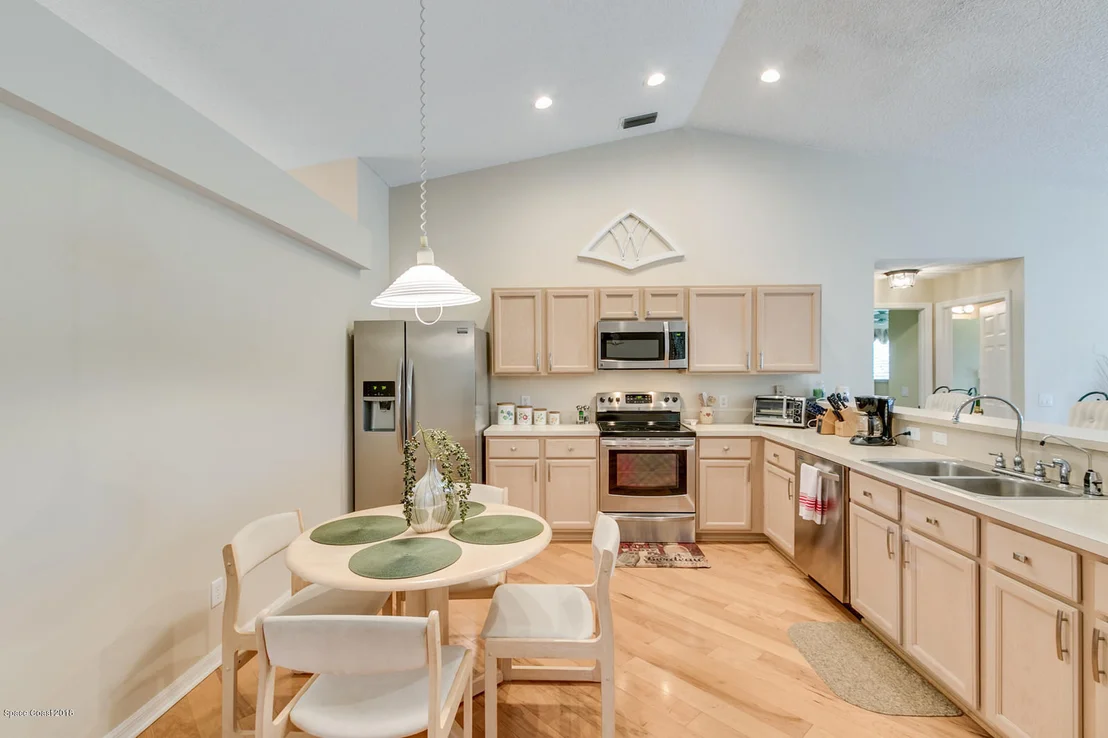 Photo of 1447 Hill Avenue