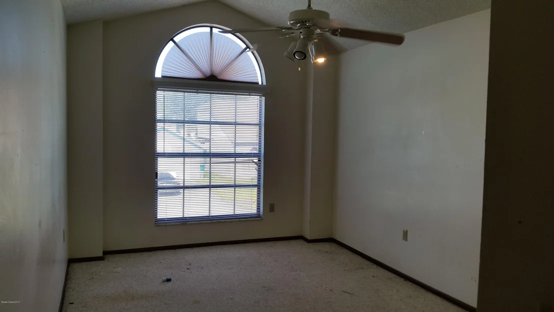 Photo of 1493 Dandelion Drive
