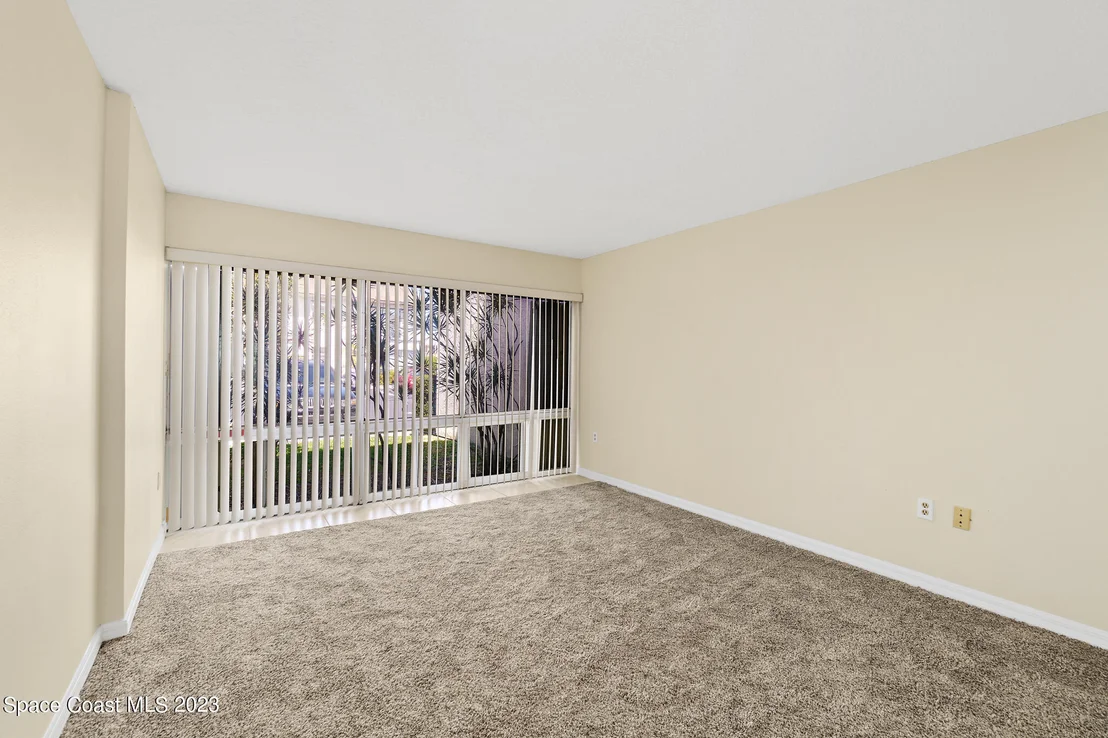 Photo of Unit 5E at 2475 Eagle Drive