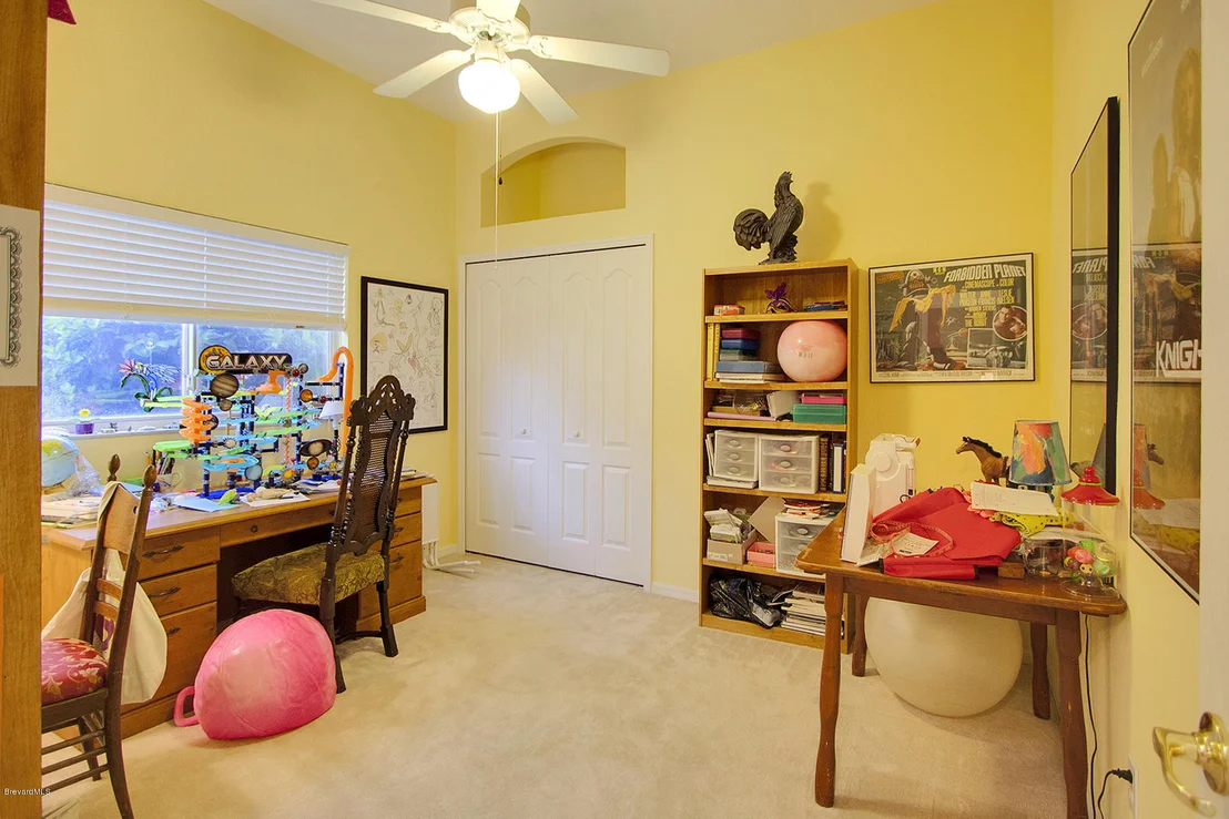Photo of 855 CARRIAGE HILL Road