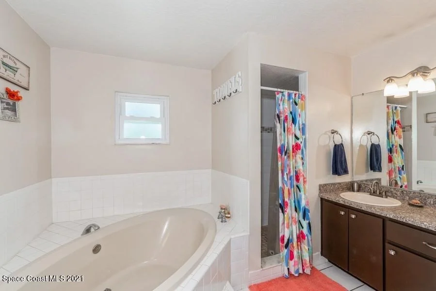 Photo of 811 Topaz Drive