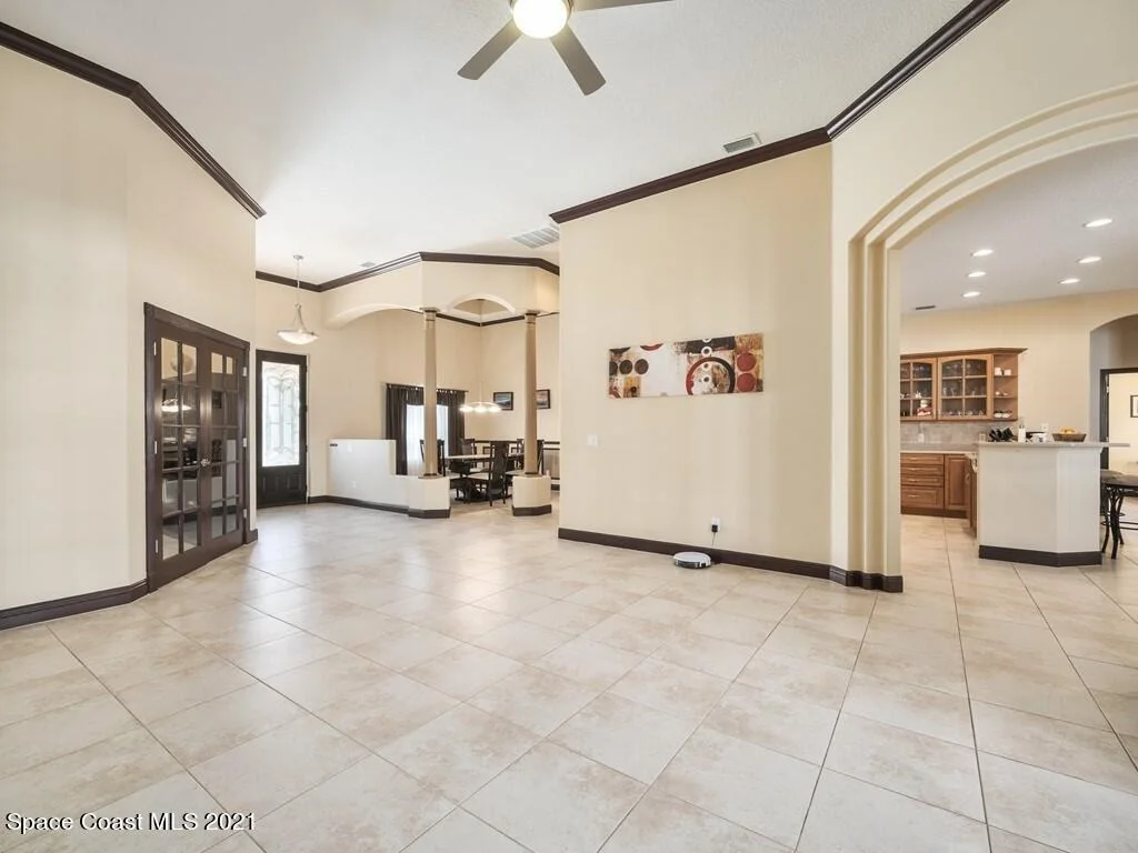 Photo of 1300 Palace Drive