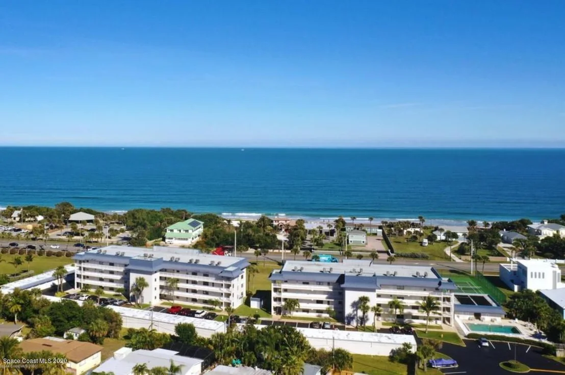 Photo of Unit 310 at 2150 N Highway A1a