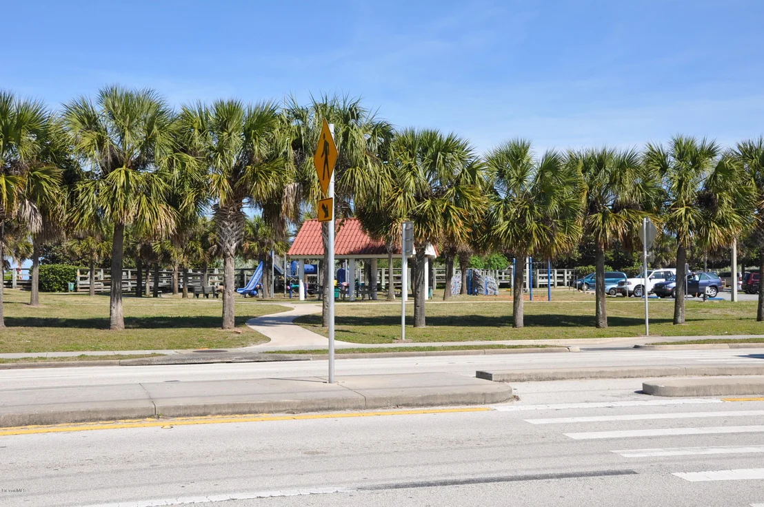 Photo of 123 2nd Avenue