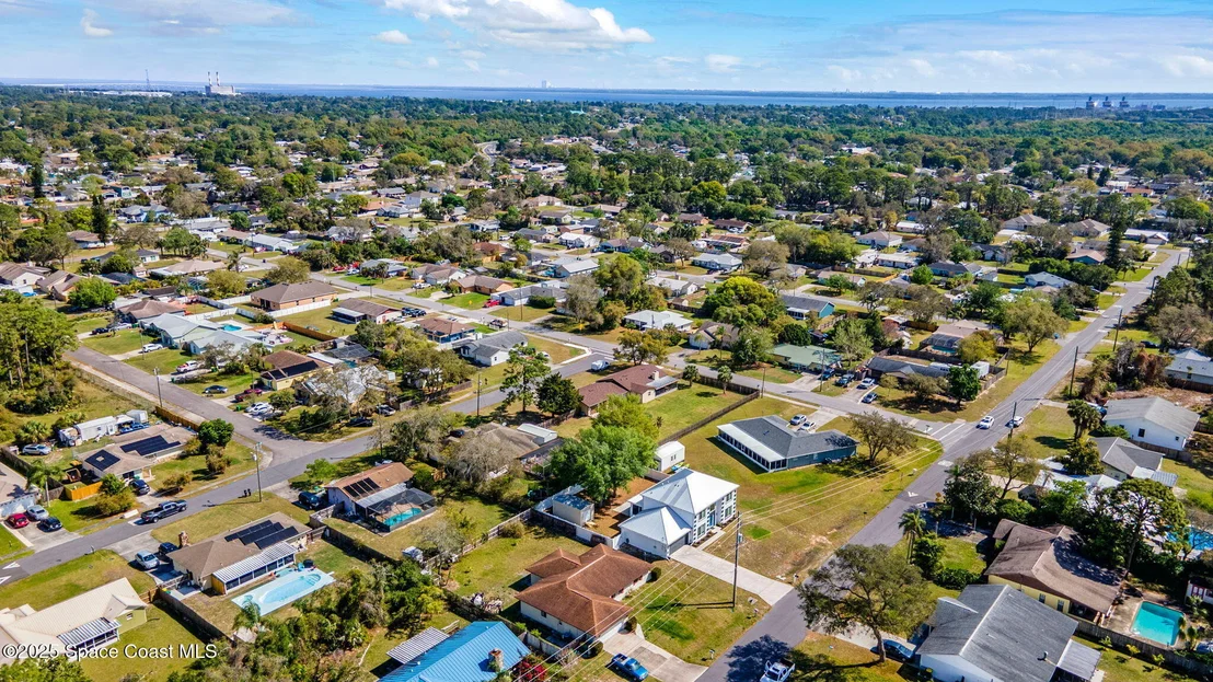 Photo of 4620 Robert Street