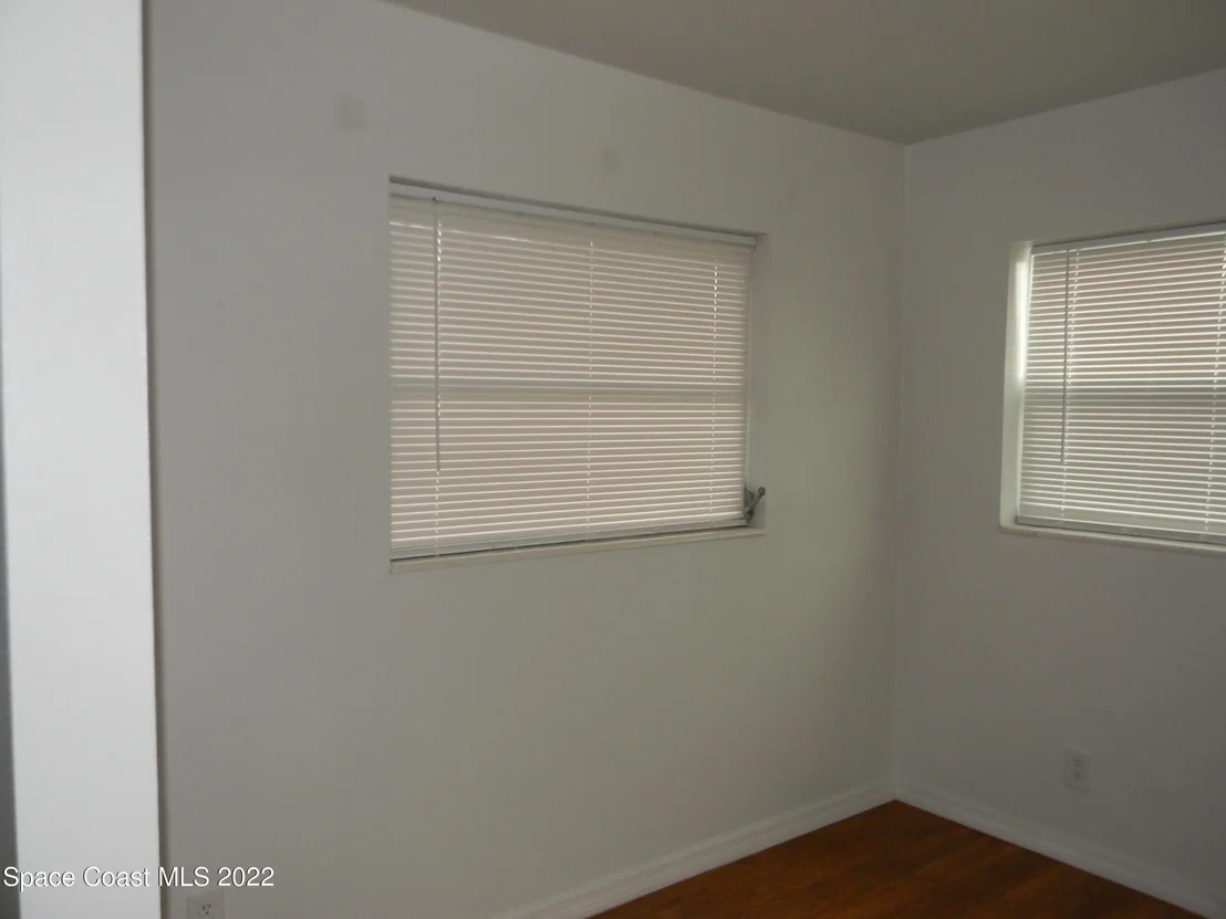 Photo of 2132 Lakeview Drive