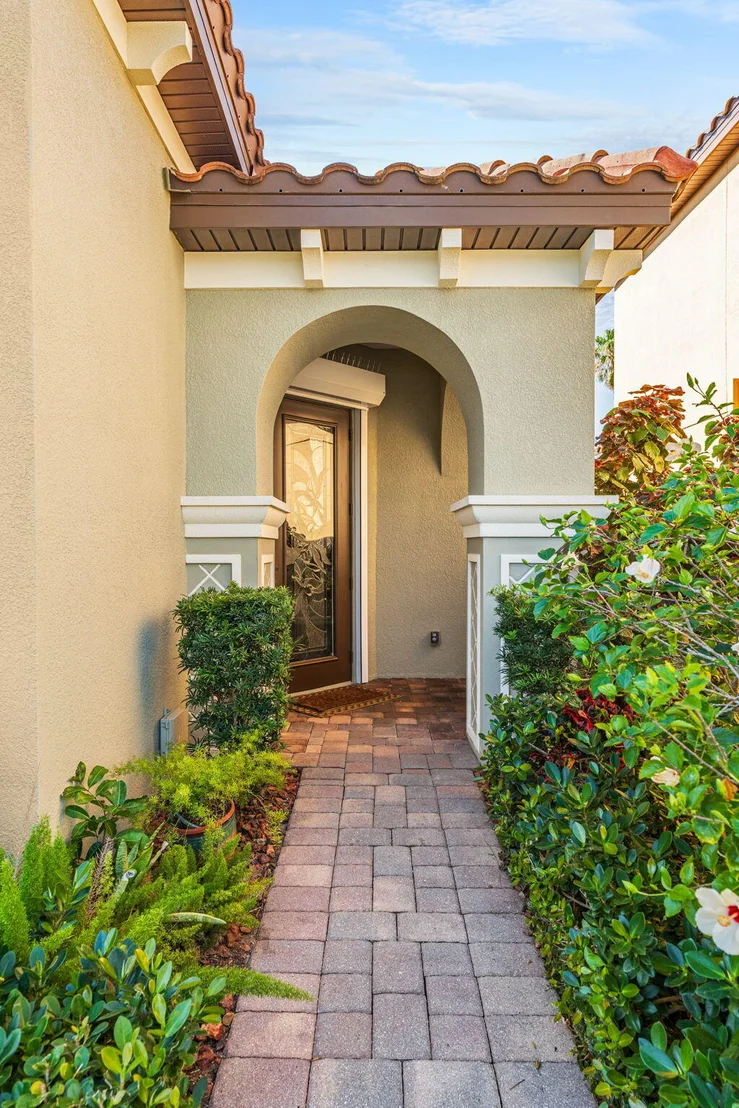 Photo of 279 Montecito Drive