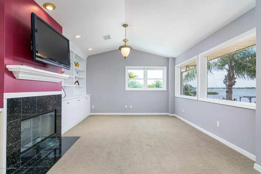 Photo of 454 Lanternback Island Drive