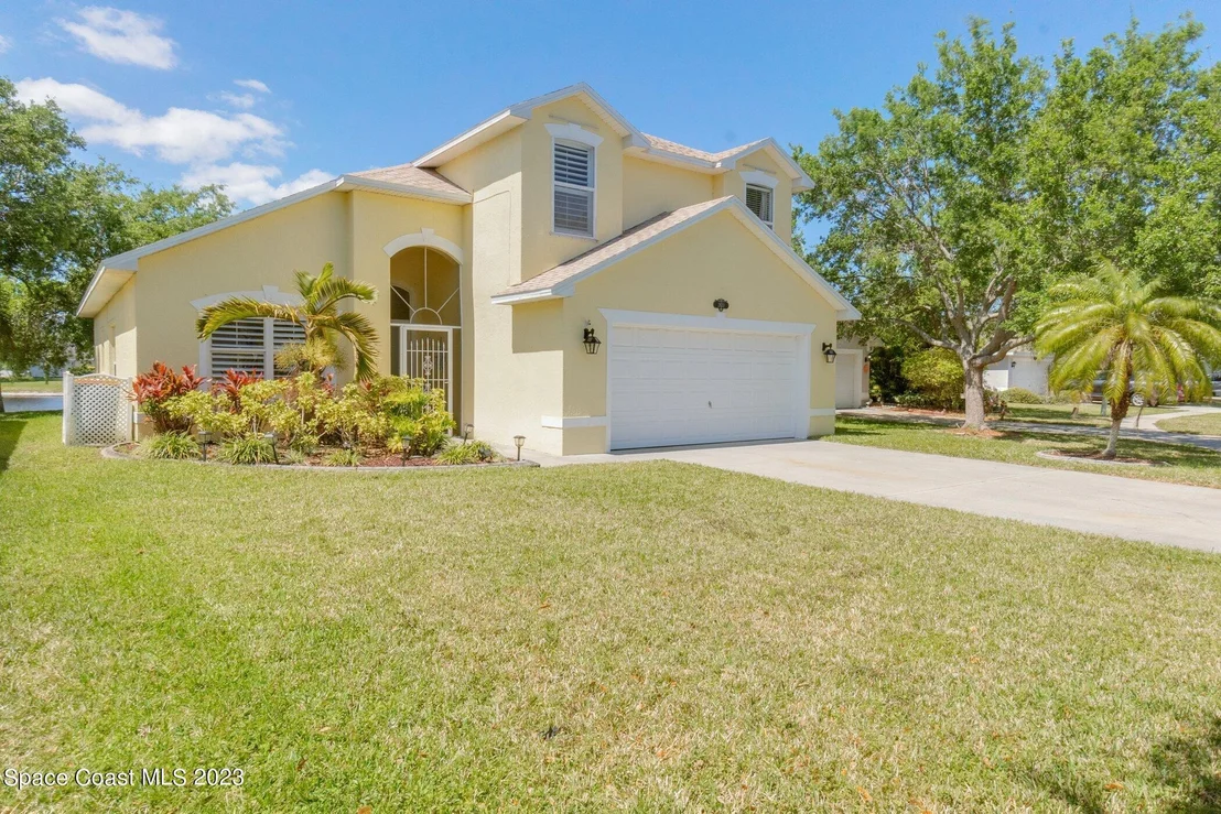 Photo of 2820 Stratford Pointe Drive