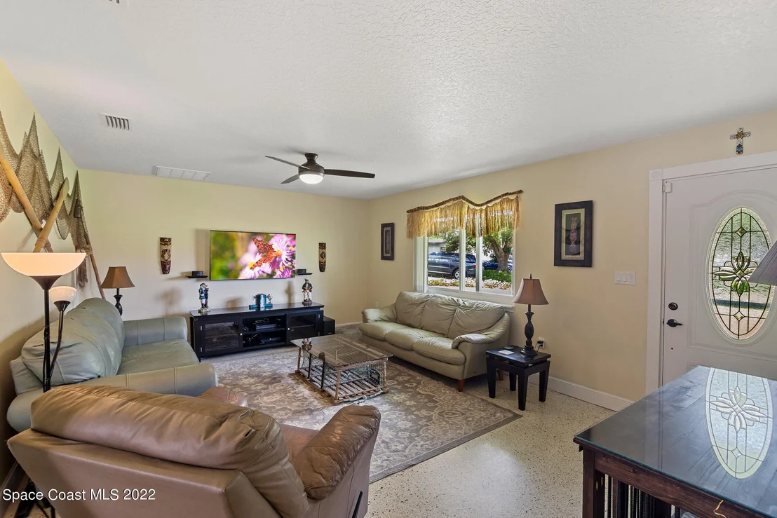 Photo of 1719 Shady Lane