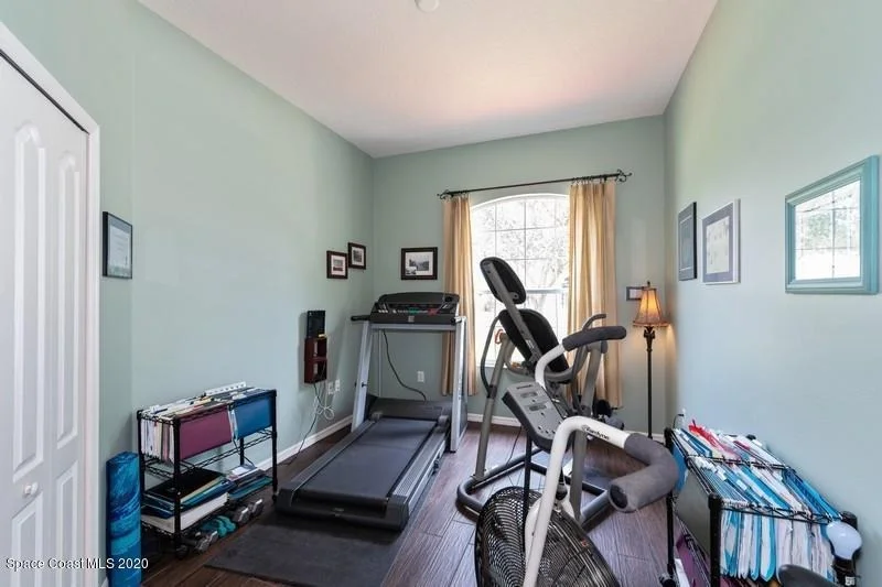 Photo of 1772 Windbrook Drive SE