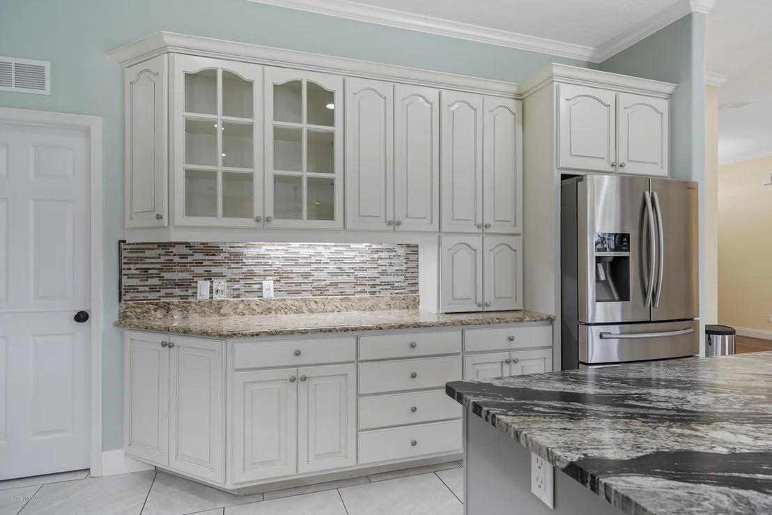 Photo of 991 Stratford Place
