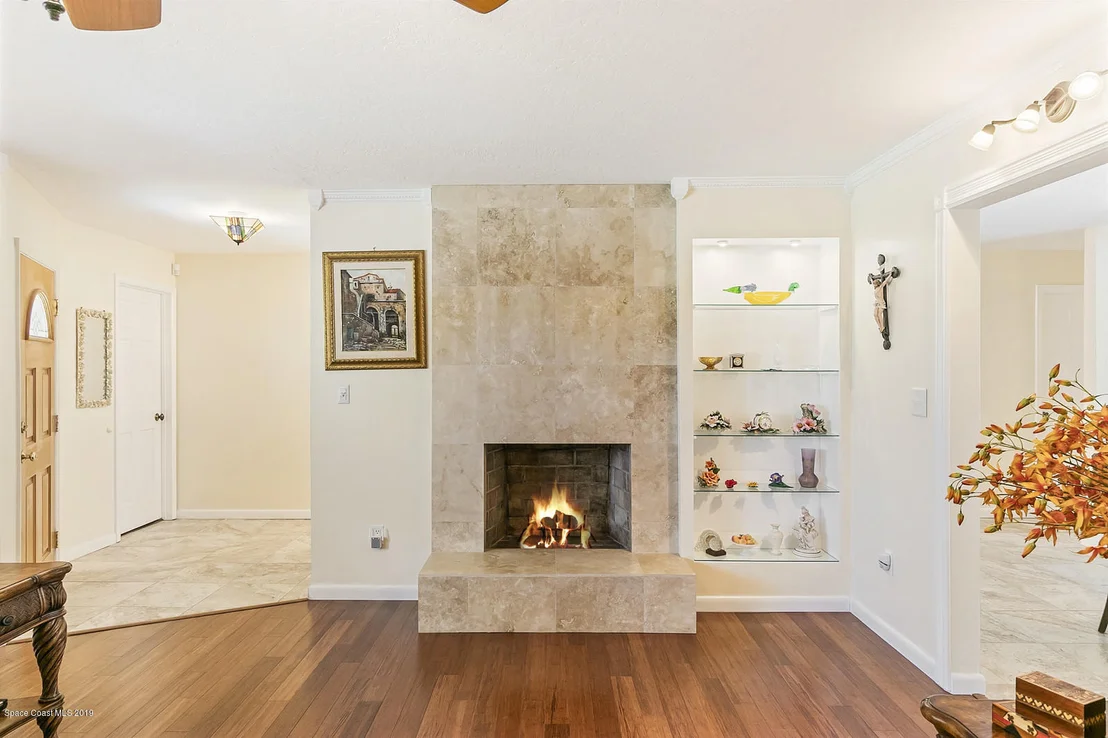 Photo of 360 Hamlin Avenue