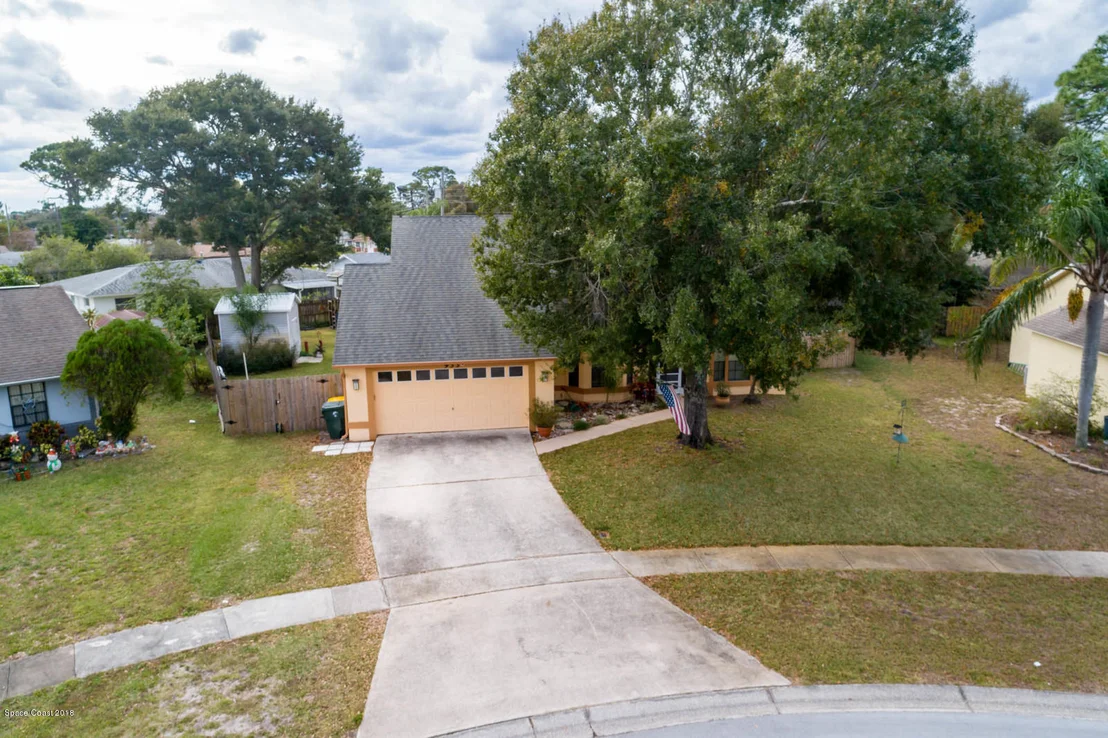 Photo of 933 Yorktowne Drive