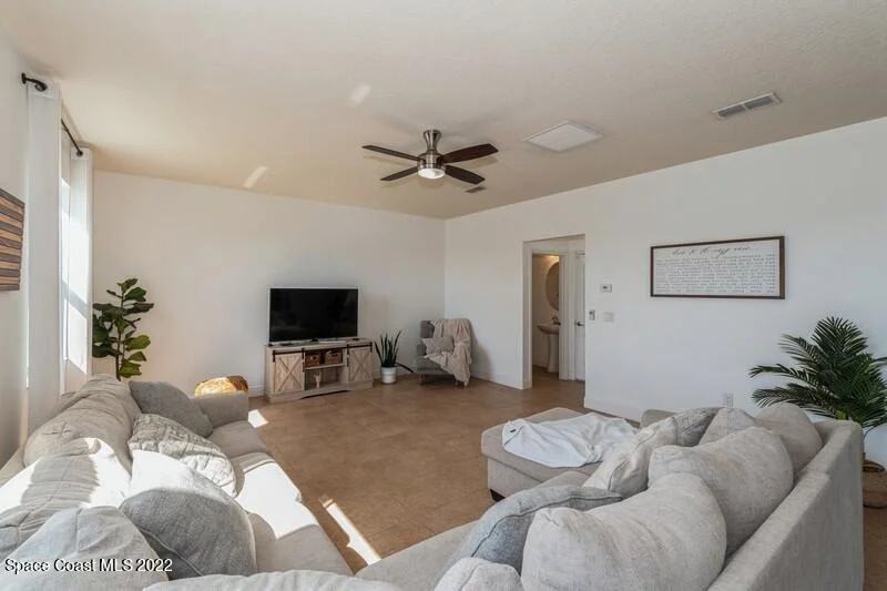 Photo of 3075 Constellation Drive