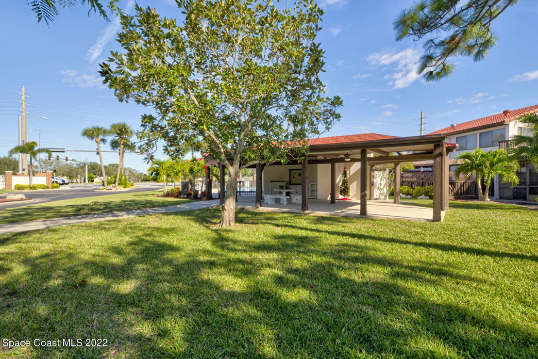 Photo of 966 Osprey Drive