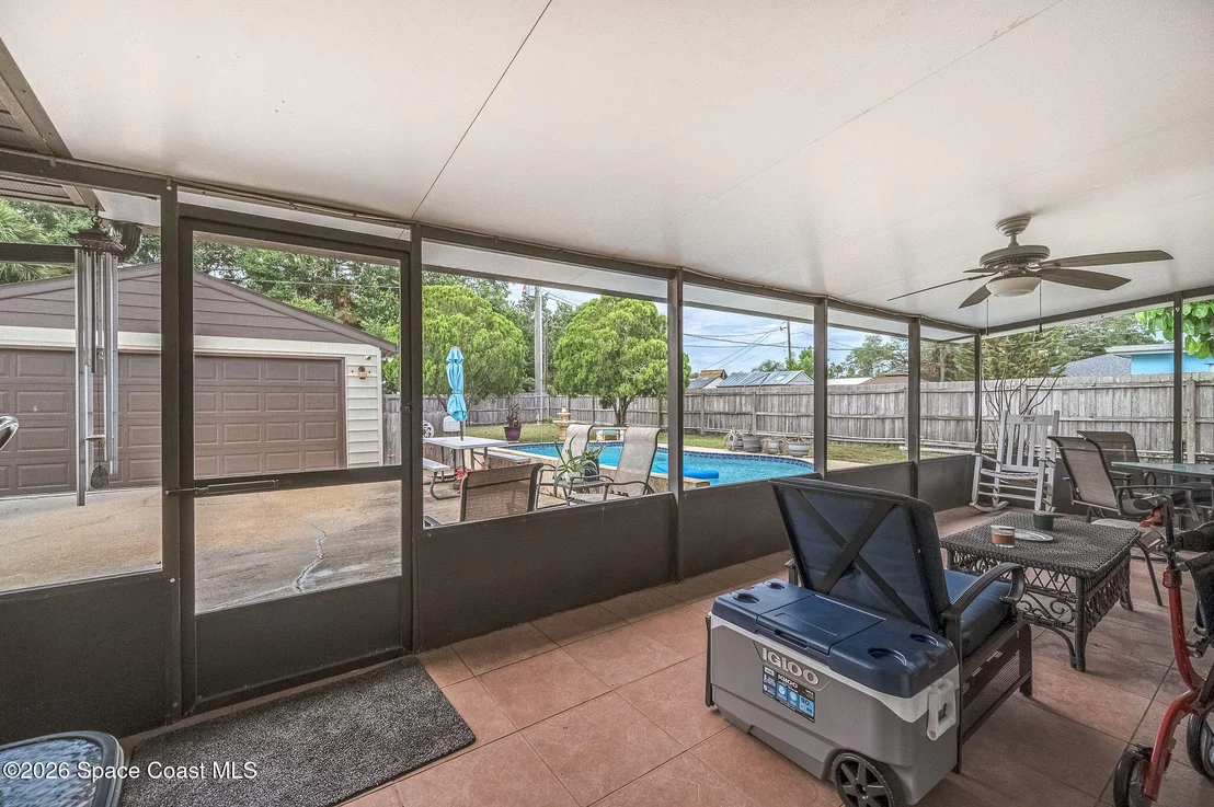Photo of 986 Sarno Road