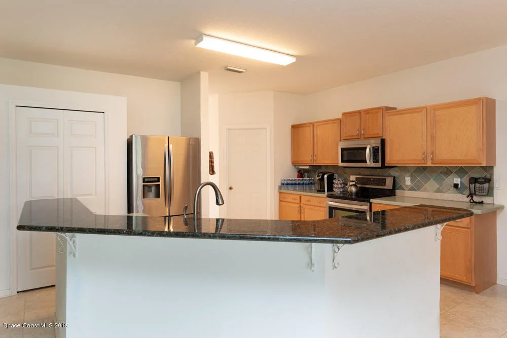 Photo of 1450 Whitman Drive