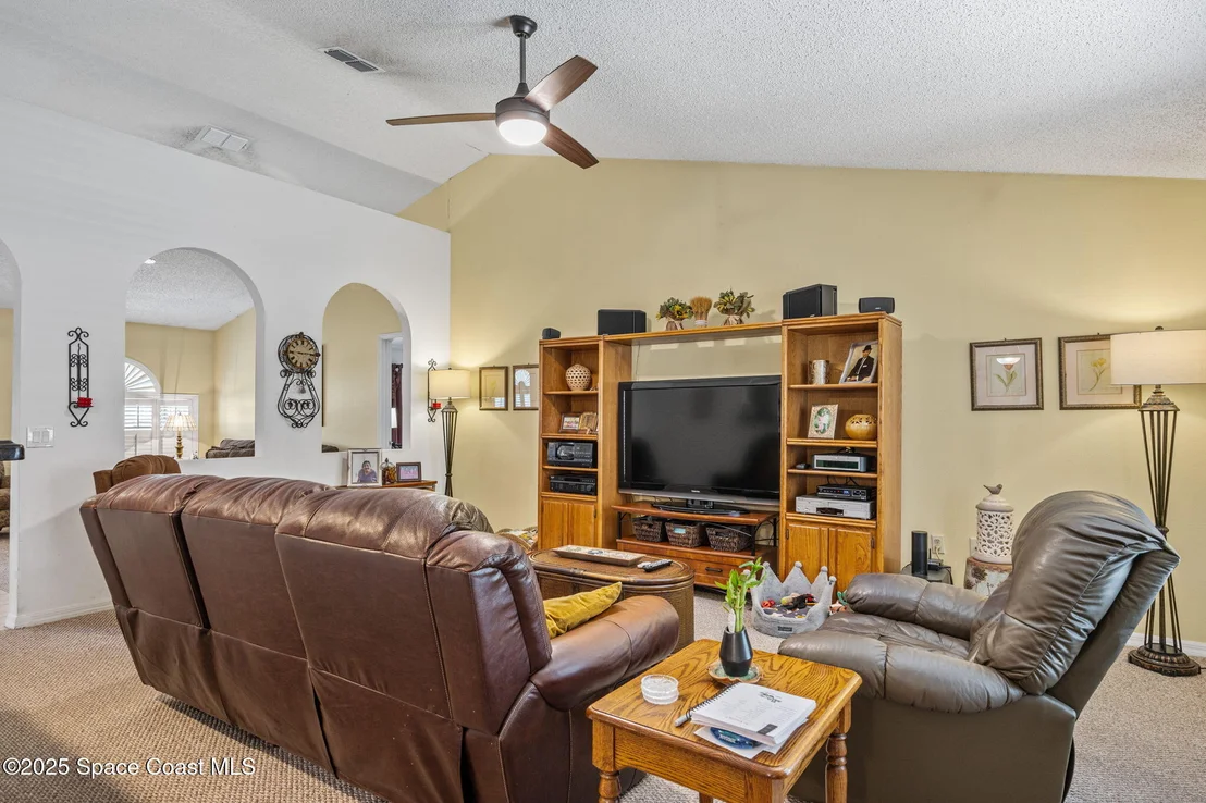 Photo of 6519 Bamboo Avenue