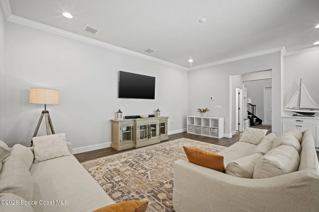 Photo of 8437 Gullen Drive