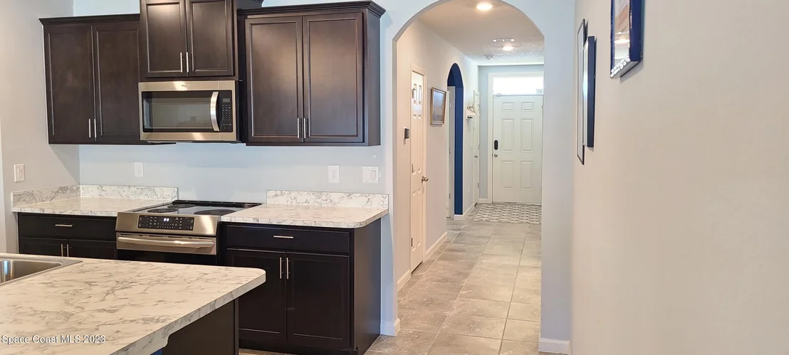 Photo of 548 Coyote Drive