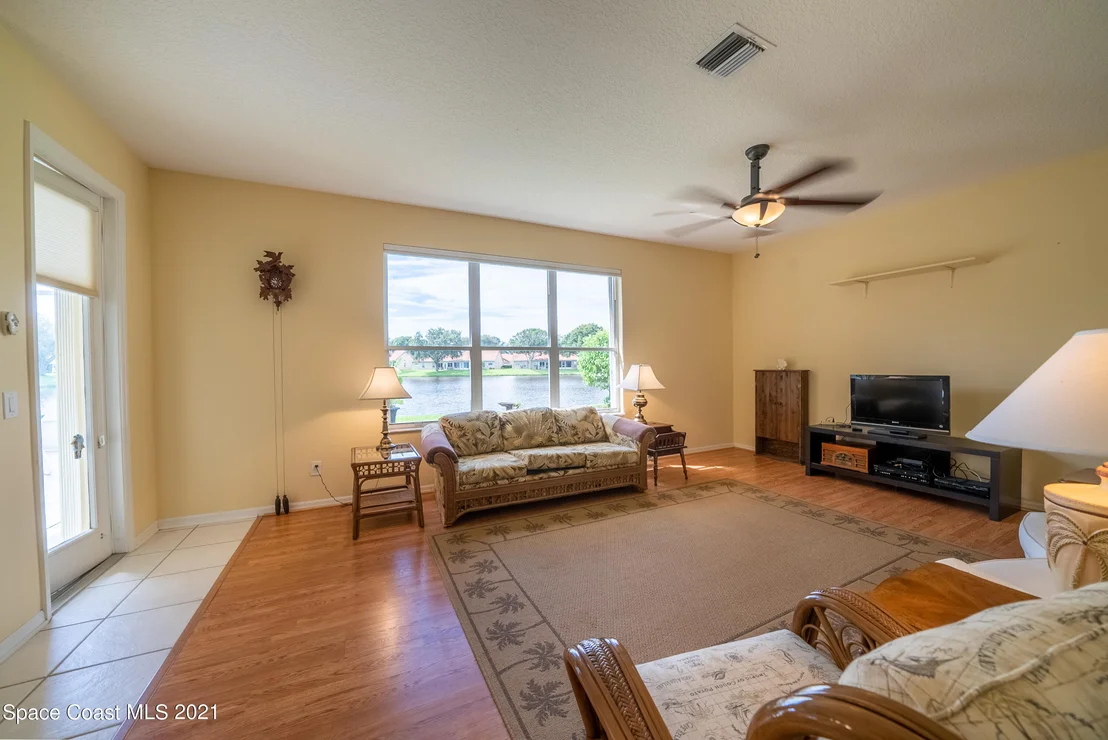 Photo of 744 Autumn Glen Drive
