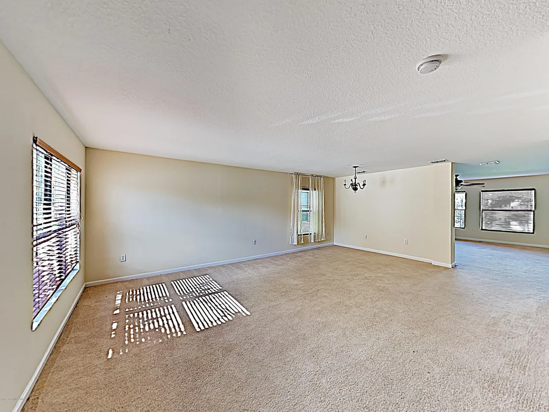Photo of 515 Dryden Circle