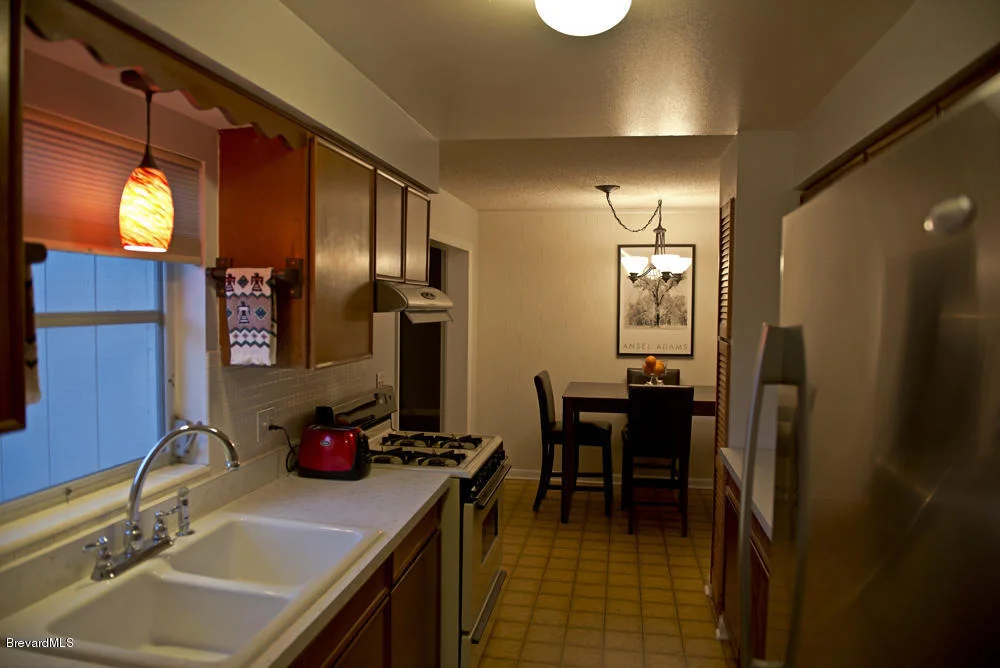 Photo of 945 Cristobal Drive