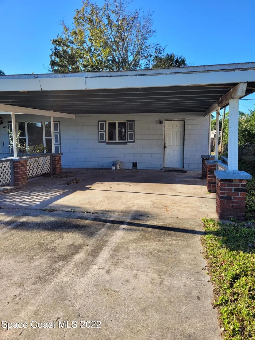 Photo of 2925 Matthew Drive