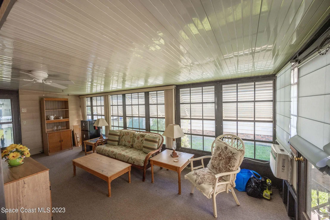 Photo of 1919 Mango Street NE
