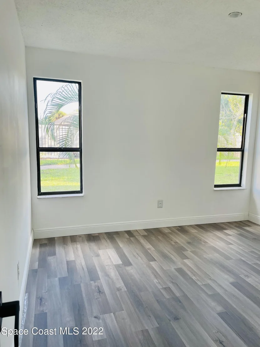 Photo of 159 Woodside Drive